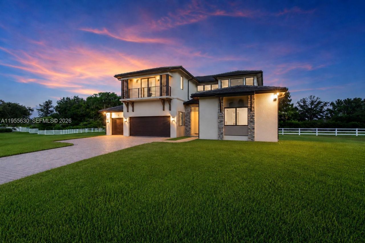 4950 SW 158th Avenue, Southwest Ranches, FL 33331 Photo