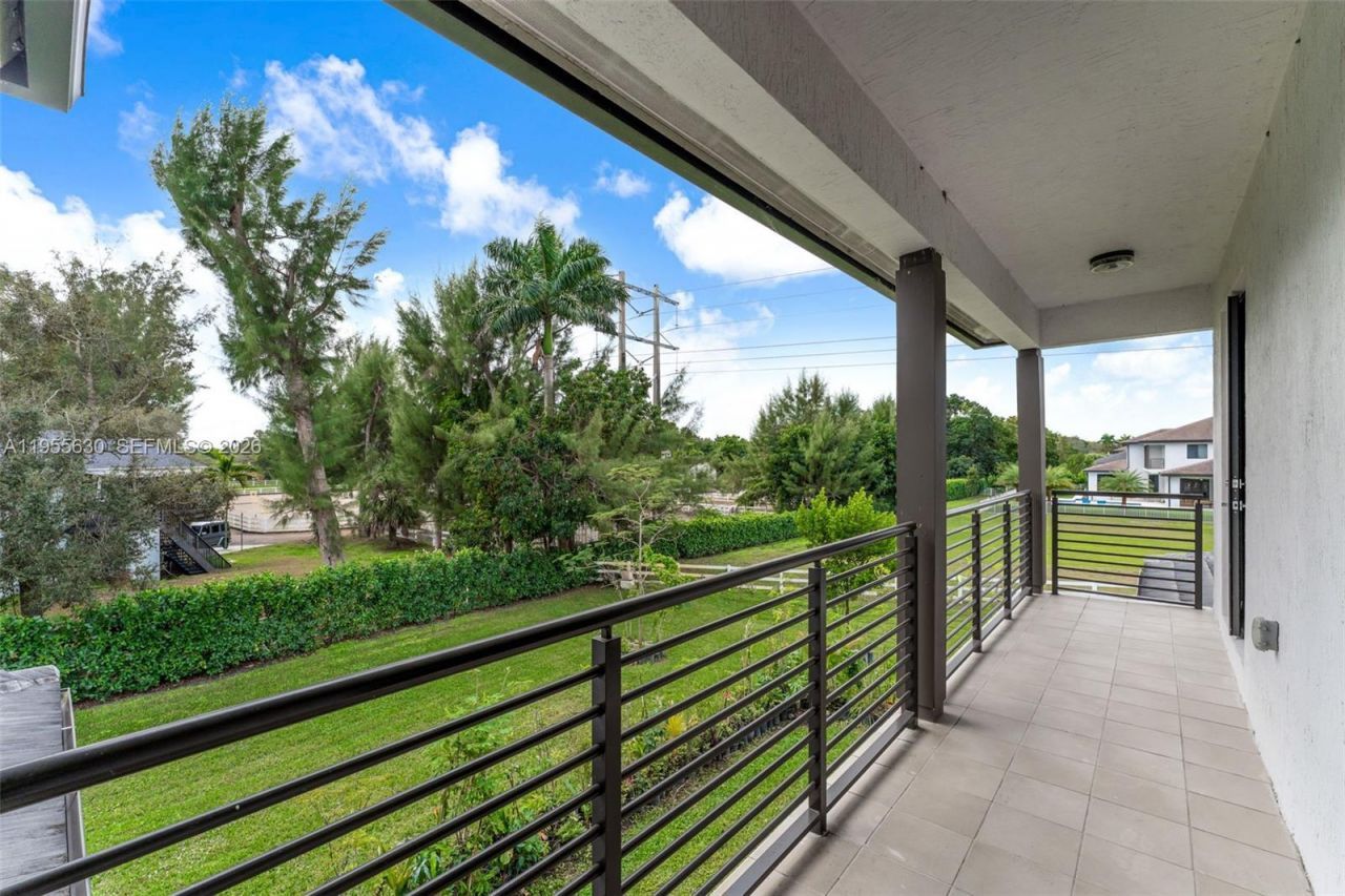 4950 SW 158th Avenue, Southwest Ranches, FL 33331 Photo