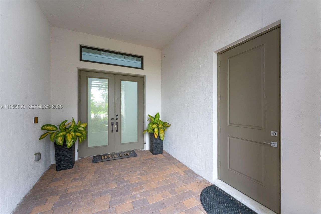 4950 SW 158th Avenue, Southwest Ranches, FL 33331 Photo