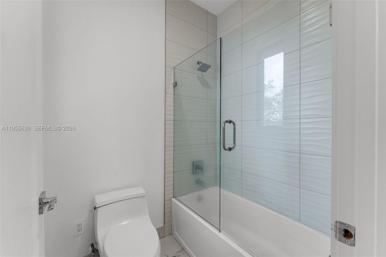 4950 SW 158th Avenue, Southwest Ranches, FL 33331 Photo