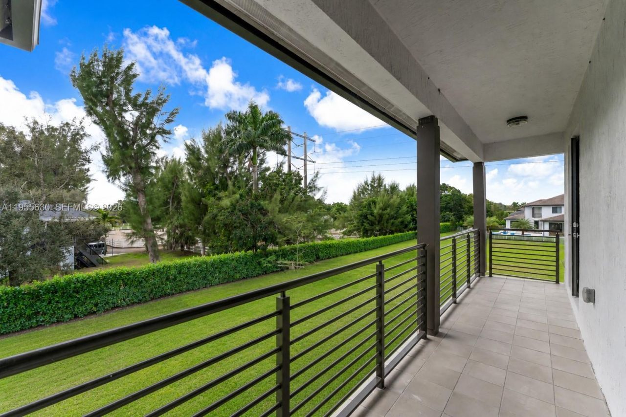 4950 SW 158th Avenue, Southwest Ranches, FL 33331 Photo