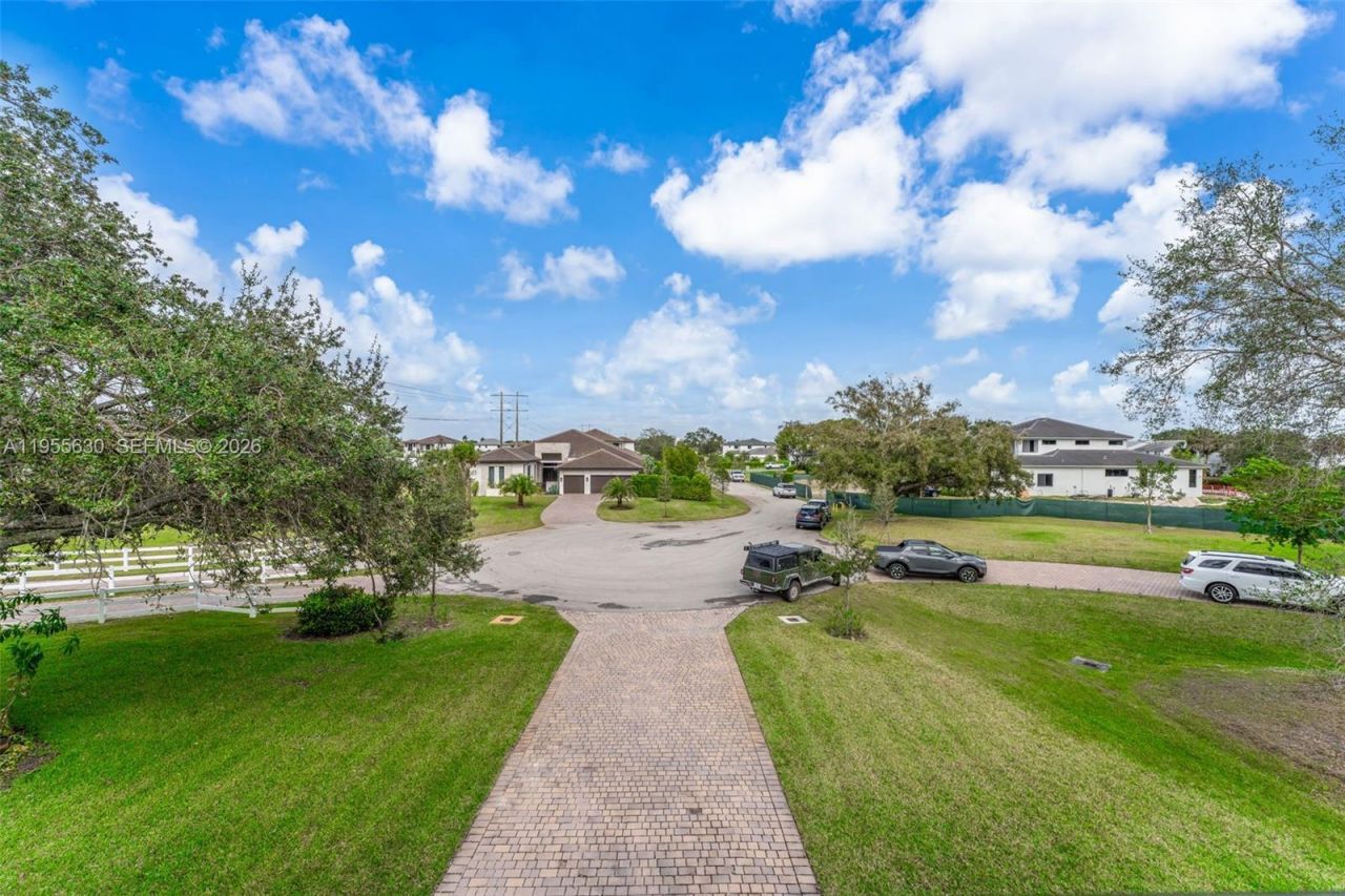 4950 SW 158th Ave , Southwest Ranches, FL 33331 Photo