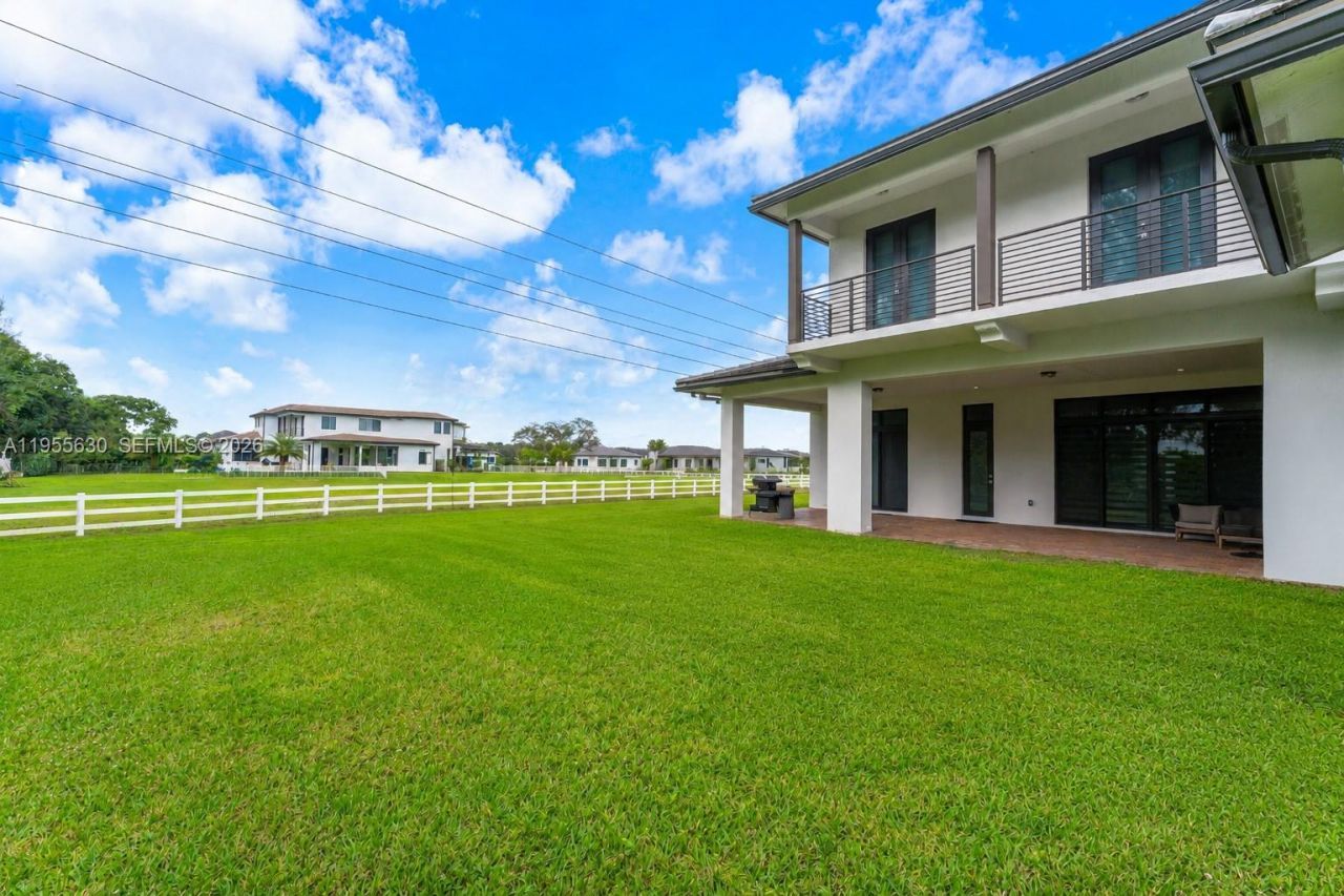 4950 SW 158th Avenue, Southwest Ranches, FL 33331 Photo
