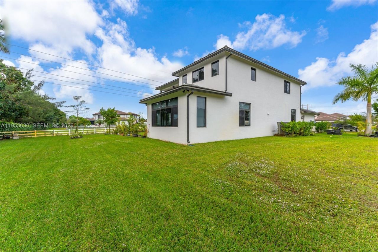 4950 SW 158th Avenue, Southwest Ranches, FL 33331 Photo