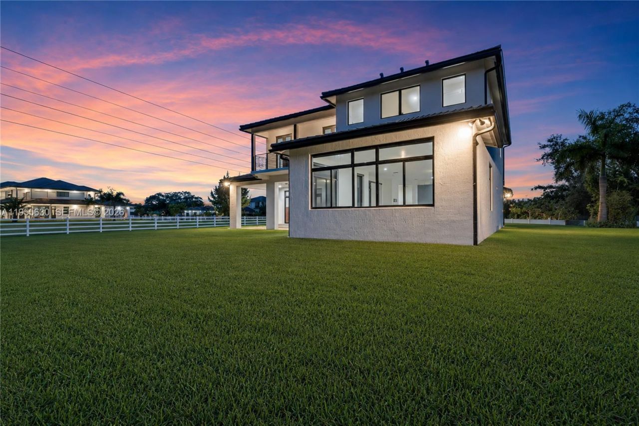 4950 SW 158th Avenue, Southwest Ranches, FL 33331 Photo
