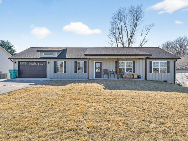141 Sky View Meadow Drive, Crossville, TN 38555