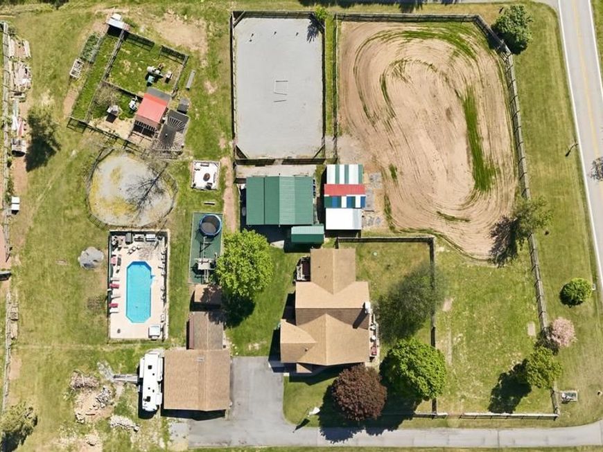 14507 Heavenly Acres Ridge, Hancock, MD 21750 Main Photo