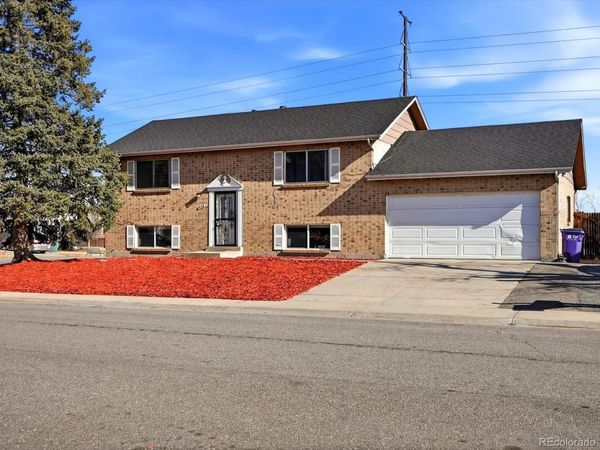 5528 Granby Street, Denver, CO 80239