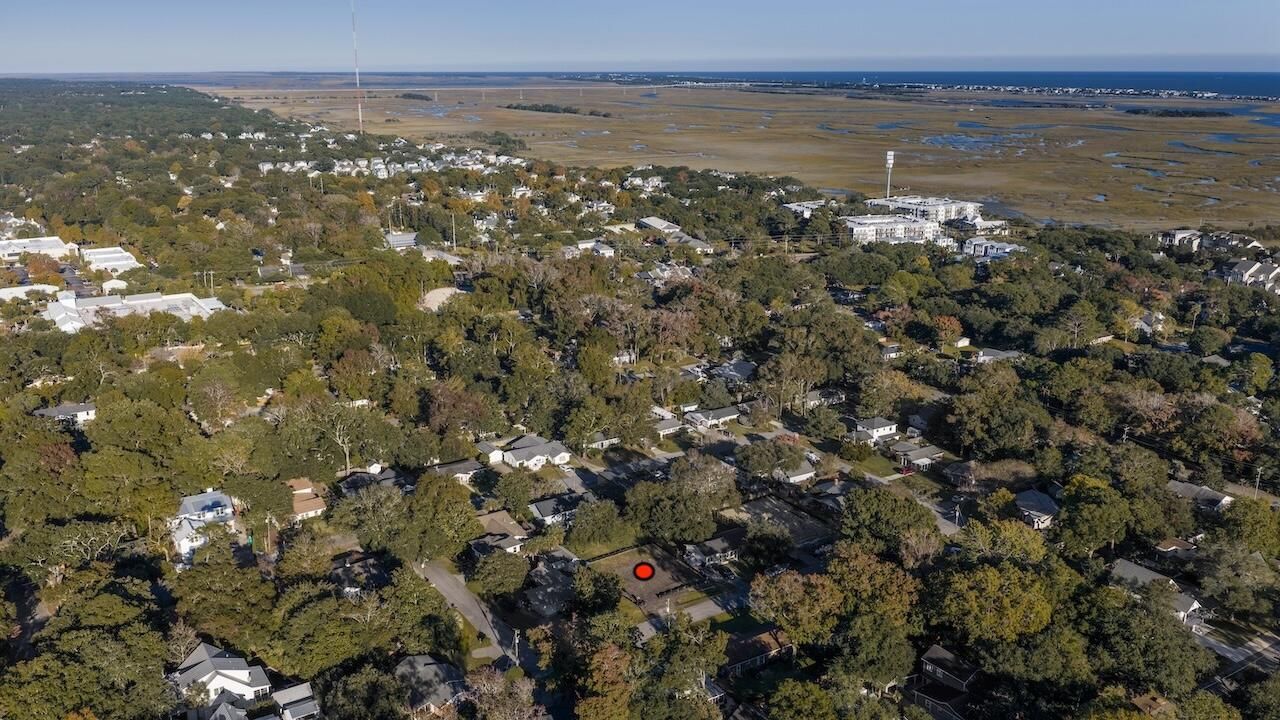 894 Randall Drive Photo 6