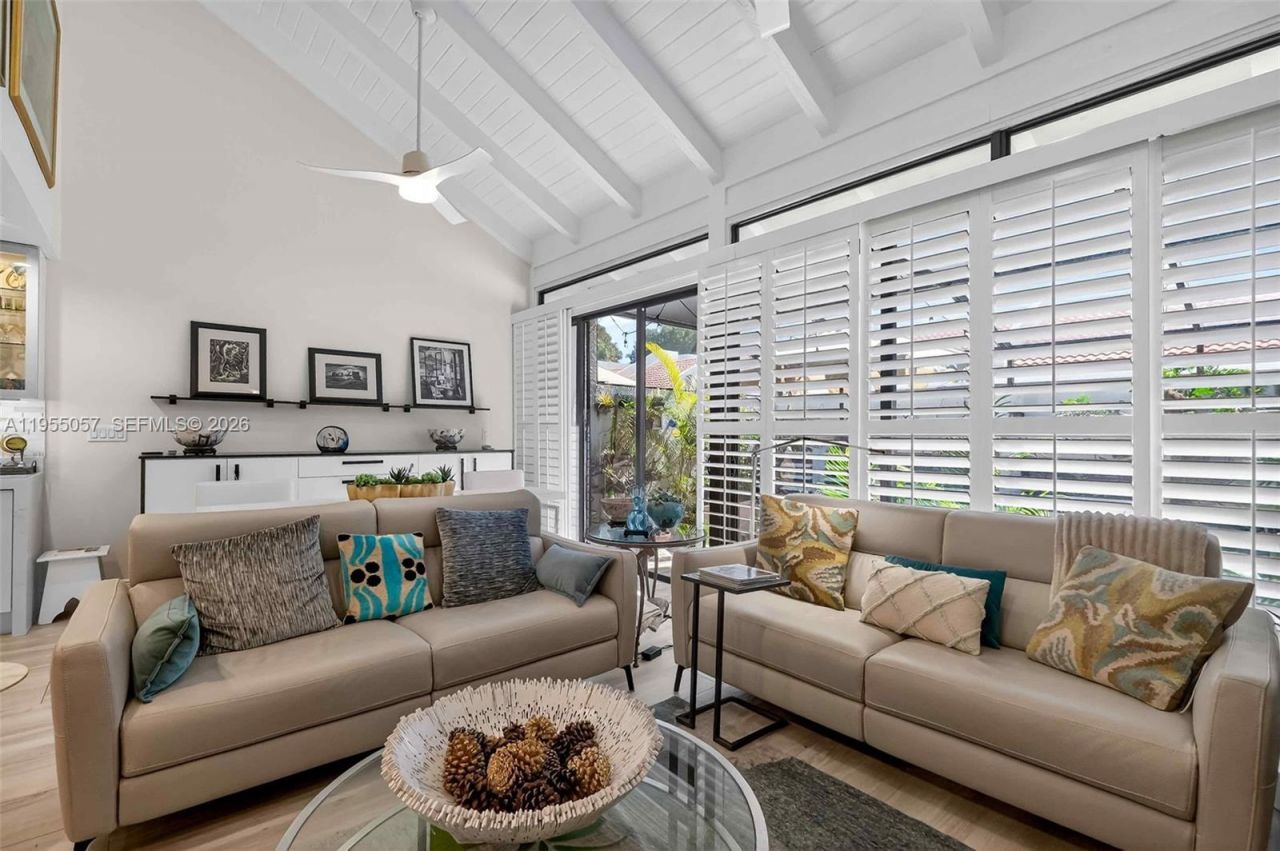 8144 SW 86th Ter, Miami, FL 33143 Photo