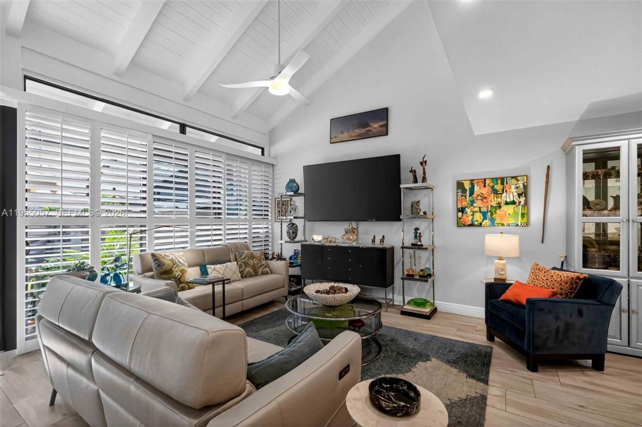 8144 SW 86th Ter, Miami, FL 33143 Photo