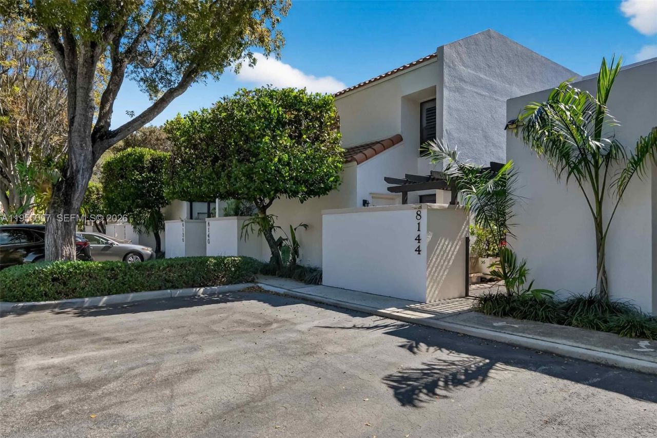 8144 SW 86th Ter, Miami, FL 33143 Photo