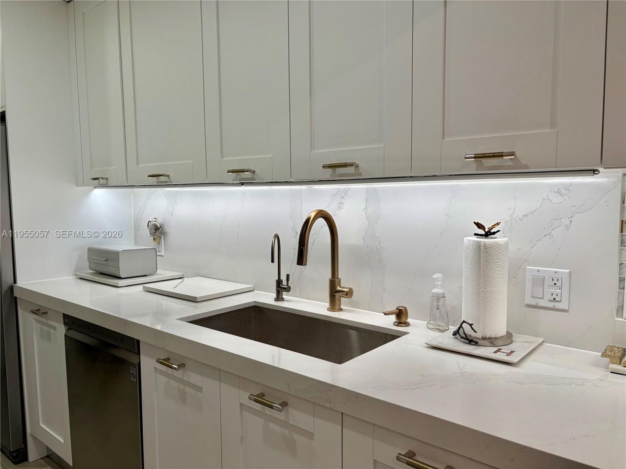 8144 SW 86th Ter, Miami, FL 33143 Photo