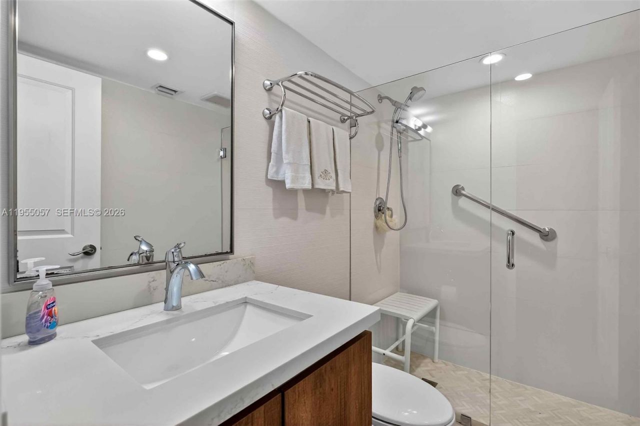 8144 SW 86th Ter, Miami, FL 33143 Photo