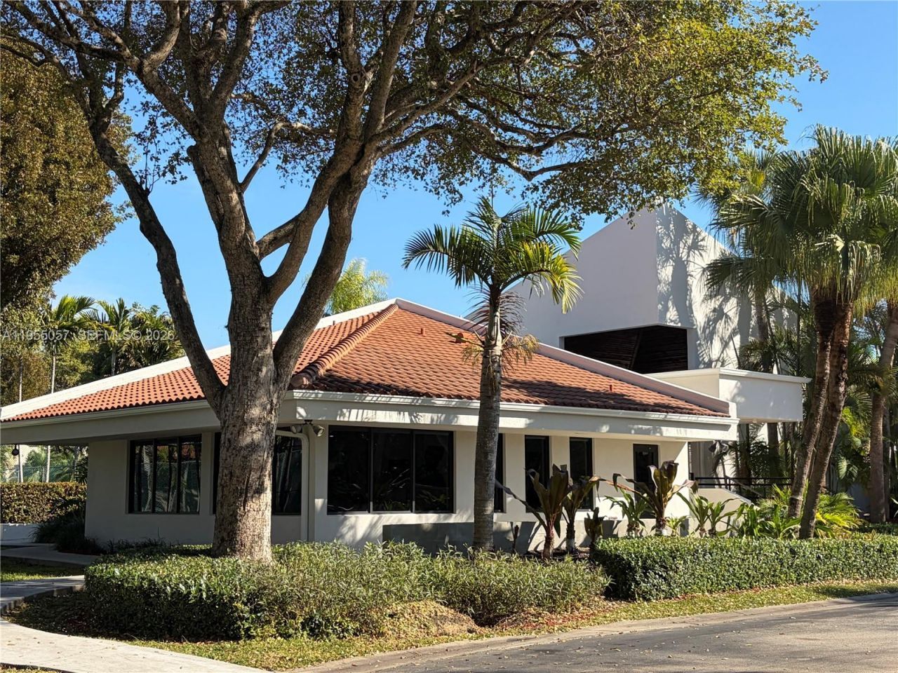 8144 SW 86th Ter, Miami, FL 33143 Photo