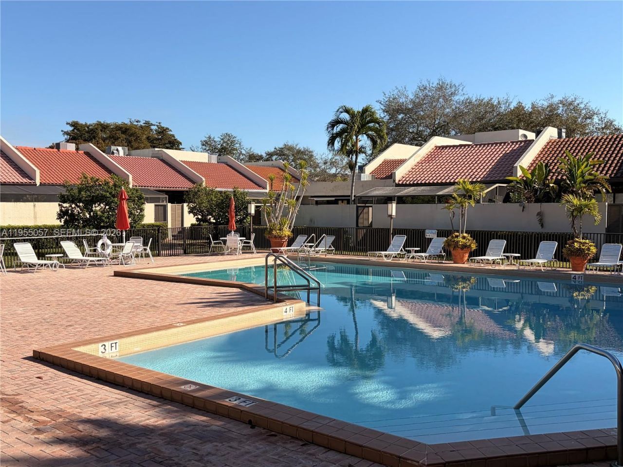 8144 SW 86th Ter, Miami, FL 33143 Photo