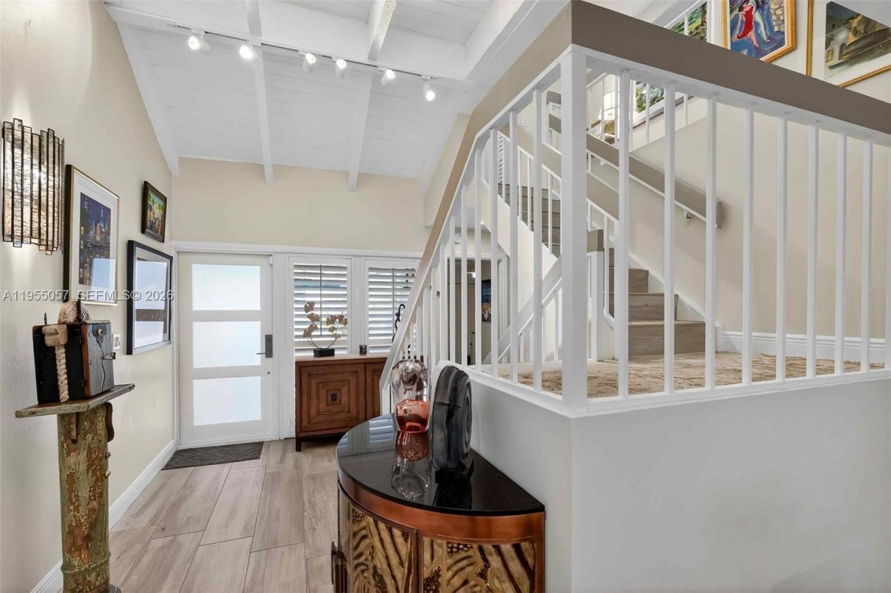 8144 SW 86th Ter, Miami, FL 33143 Photo