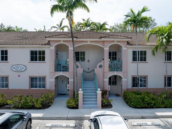 Unit 202, Pembroke Pines, FL 33024