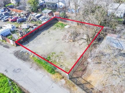 3225 Ermina Dr, Sacramento, CA 95815 Photo