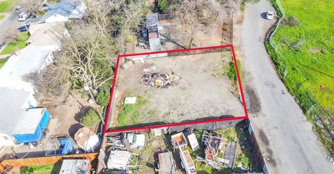 3225 Ermina Dr, Sacramento, CA 95815 Photo