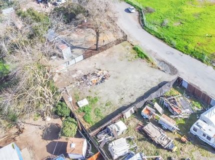 3225 Ermina Dr, Sacramento, CA 95815 Photo