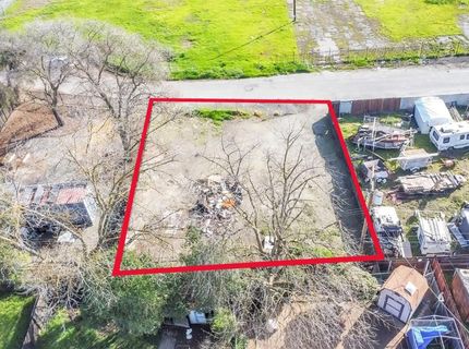 3225 Ermina Dr, Sacramento, CA 95815 Photo