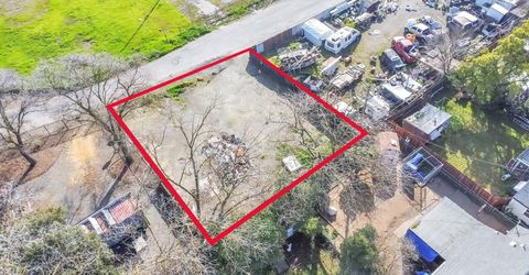 3225 Ermina Dr, Sacramento, CA 95815 Photo