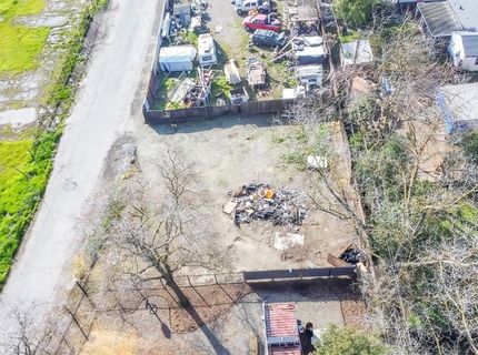 3225 Ermina Dr, Sacramento, CA 95815 Photo