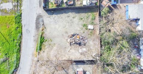 3225 Ermina Dr, Sacramento, CA 95815 Photo