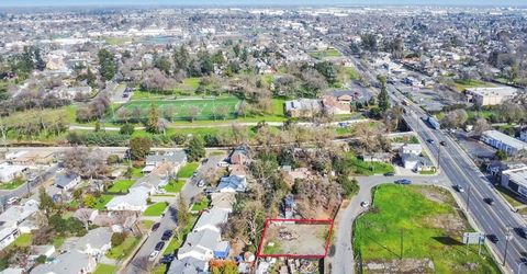 3225 Ermina Dr, Sacramento, CA 95815 Photo