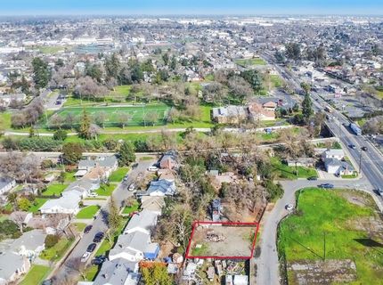 3225 Ermina Dr, Sacramento, CA 95815 Photo