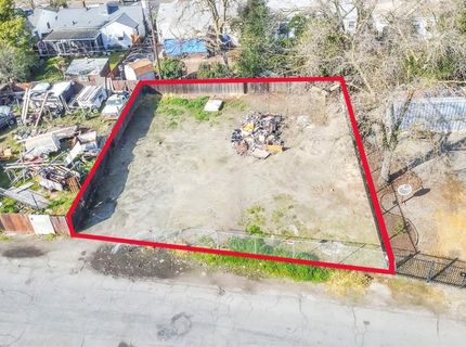 3225 Ermina Dr, Sacramento, CA 95815 Photo