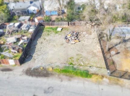 3225 Ermina Dr, Sacramento, CA 95815 Photo