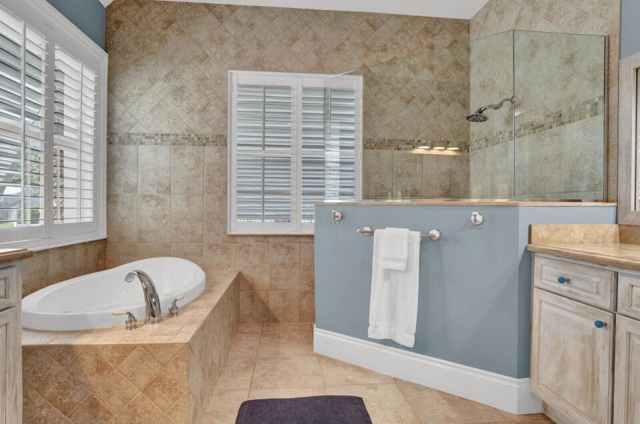 1610 SW Dyer Point Road, Palm City, FL 34990 Photo