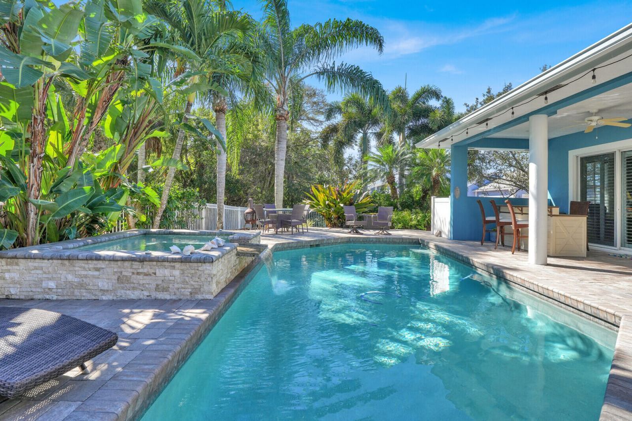 1610 SW Dyer Point Road, Palm City, FL 34990 Photo