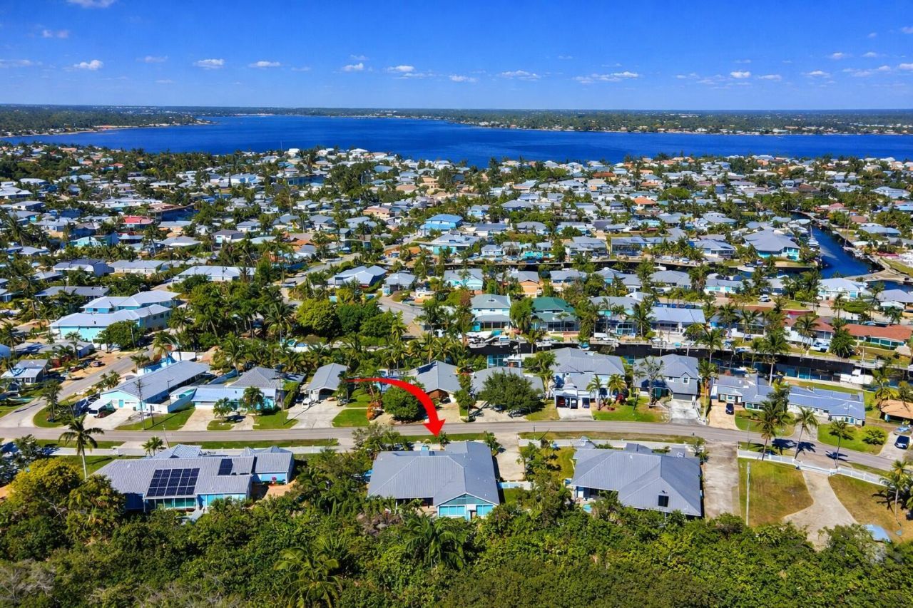 1610 SW Dyer Point Road, Palm City, FL 34990 Photo