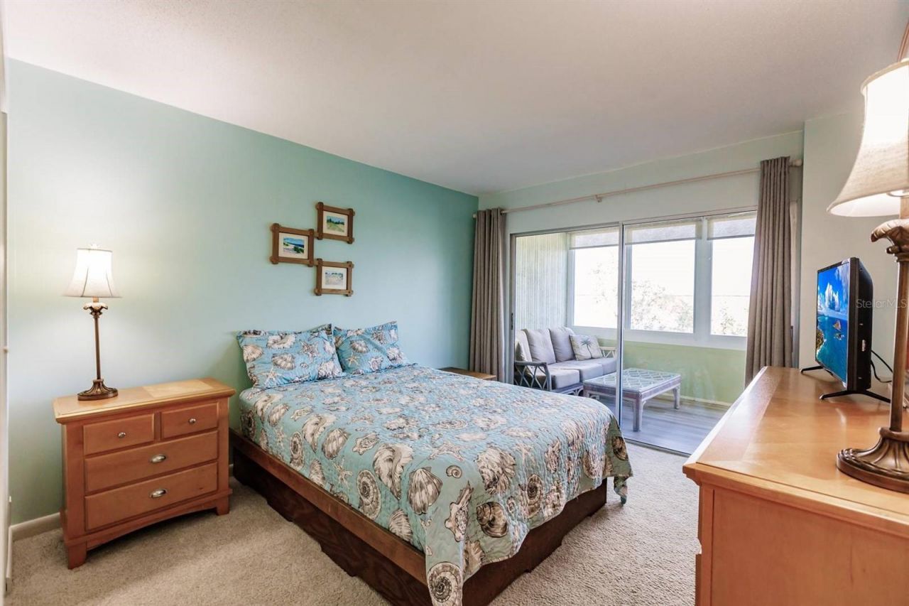 1255 E Peppertree Drive, Unit 306, Sarasota, FL 34242 Photo