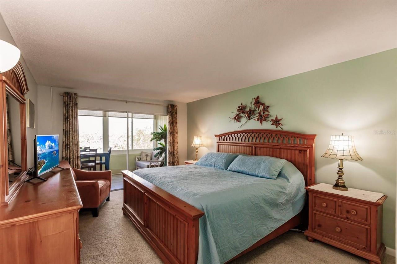 1255 E Peppertree Drive, Unit 306, Sarasota, FL 34242 Photo