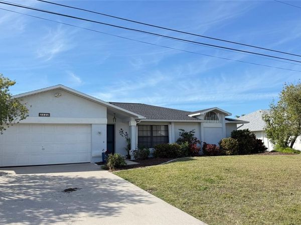2122 SE 6TH AVENUE SE, CAPE CORAL, FL 33990