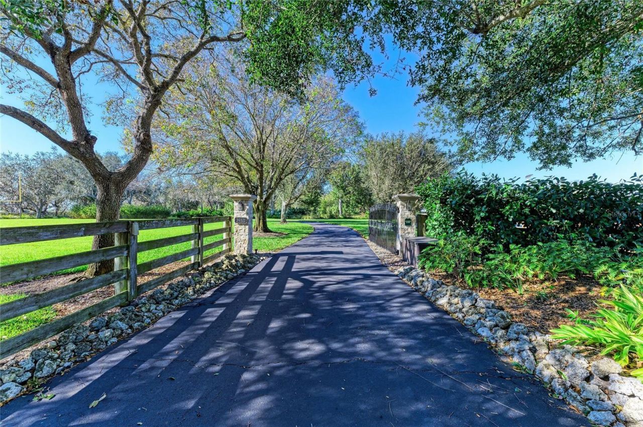 39321 Washington Loop Road, Punta Gorda, FL 33982 Photo