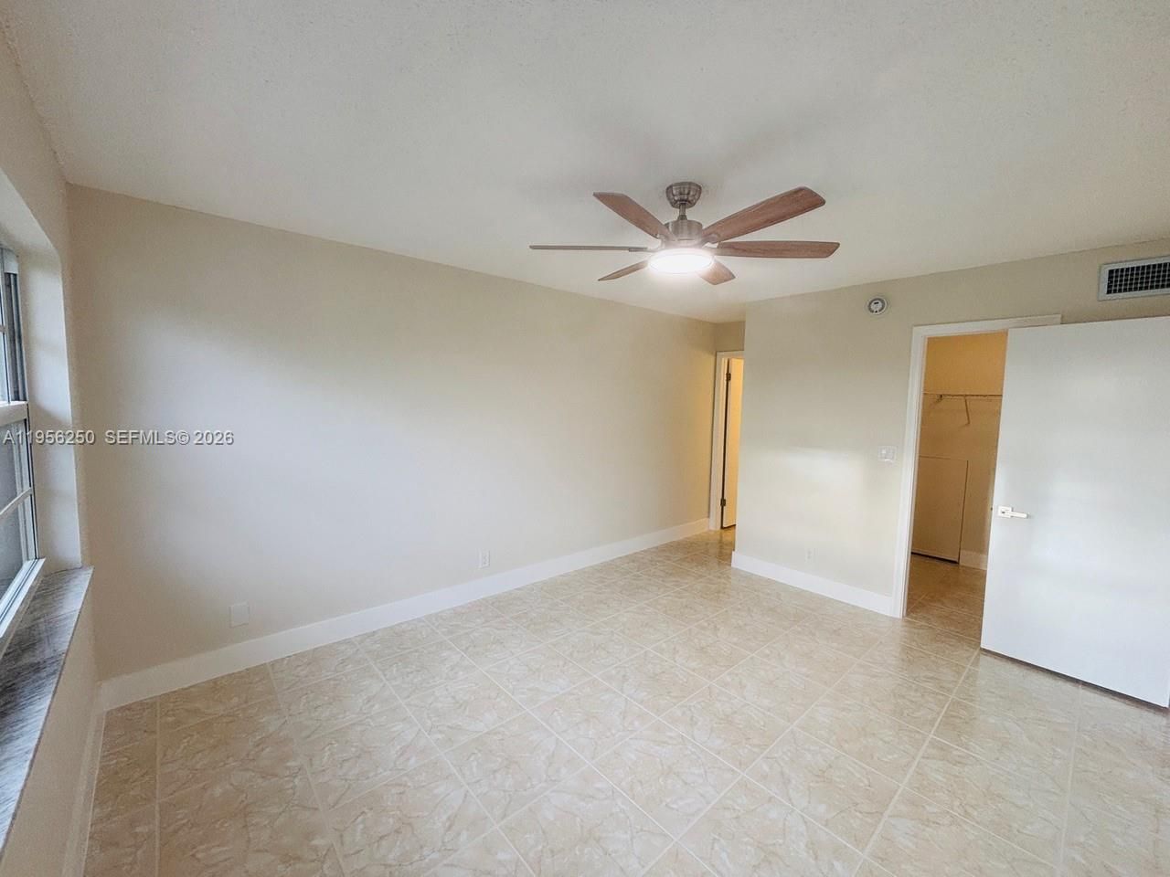 411 S Hollybrook Dr, Unit 305, Pembroke Pines, FL 33025 Photo