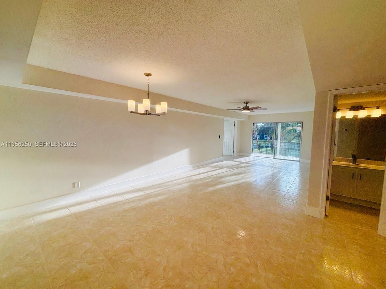 411 S Hollybrook Dr, Unit 305, Pembroke Pines, FL 33025 Photo