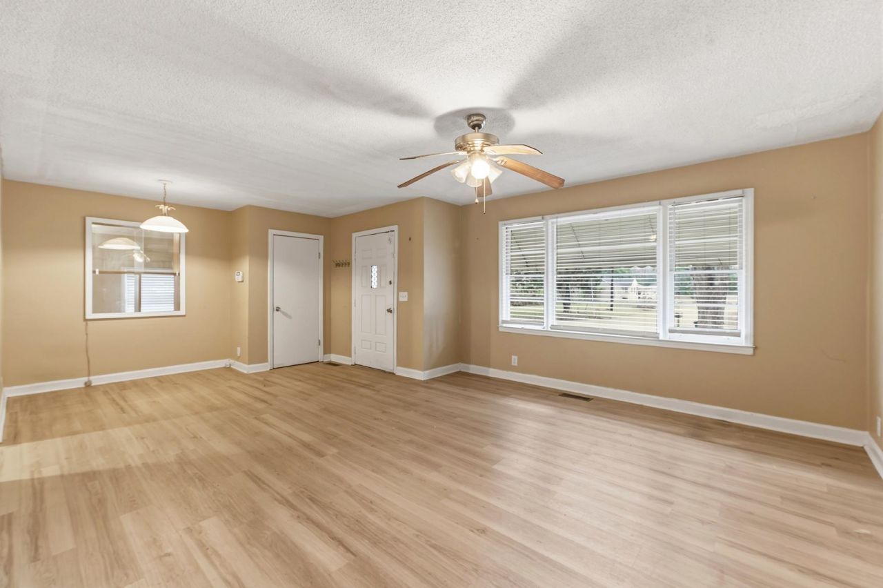 412 Jones Ave. Photo 6