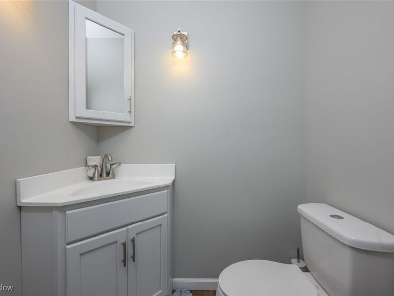 212 E 11th Street, Dover, OH 44622 Photo 10