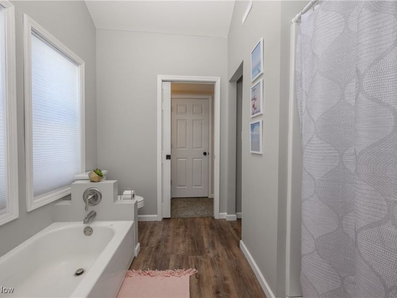 212 E 11th Street, Dover, OH 44622 Photo 19