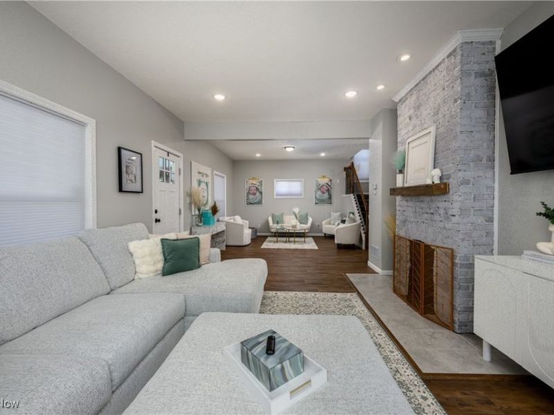 212 E 11th Street, Dover, OH 44622 Photo 4