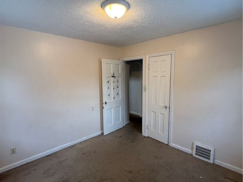 885 Quarry Drive, Cleveland Heights, OH 44121 Photo 10