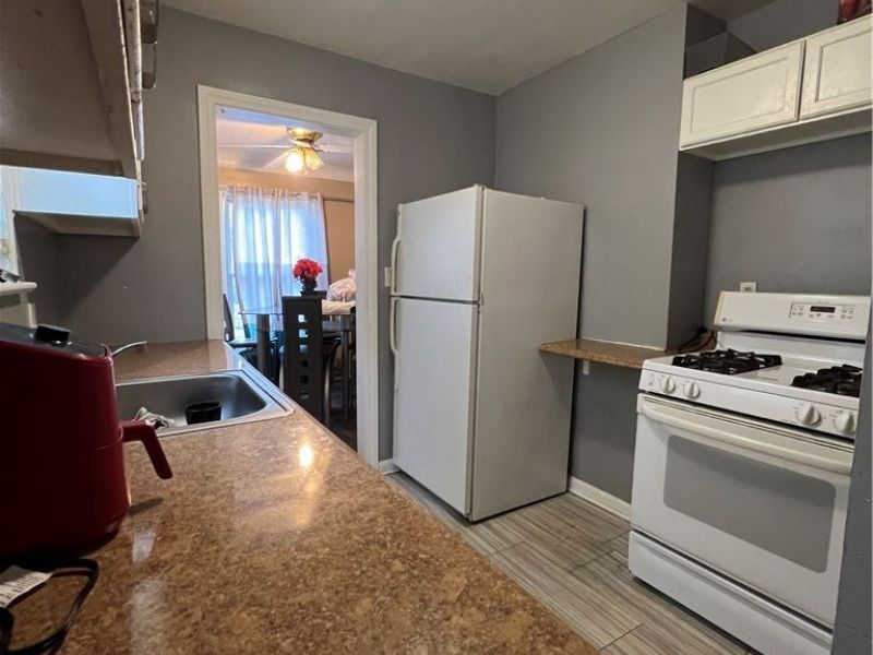 885 Quarry Drive, Cleveland Heights, OH 44121 Photo 5