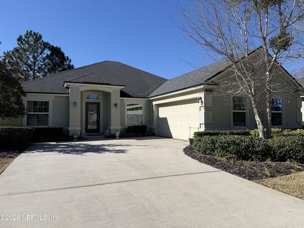 1985 COLONIAL Drive, Green Cove Springs, FL 32043