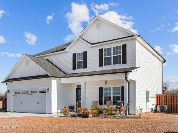 606 Turkey Trot Trail, Maysville, NC 28555